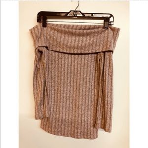 Off the shoulder thin sweater